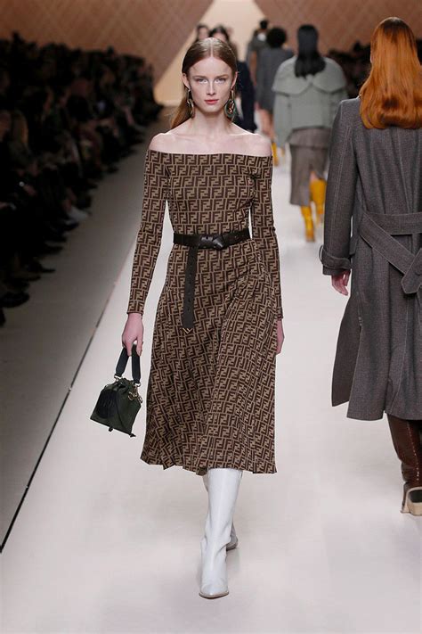 fendi womens fashion f7w 2018 19|Fendi .